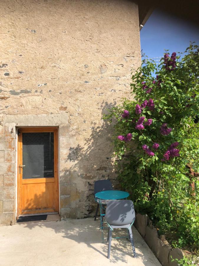Chez Fabrice Bed & Breakfast Le Pertuis Exterior photo